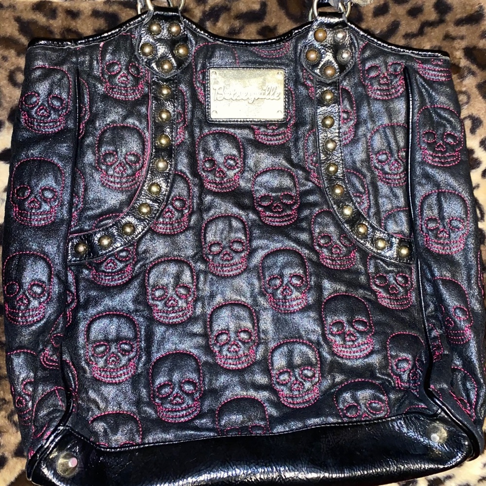 Large Betsy Johnson tote